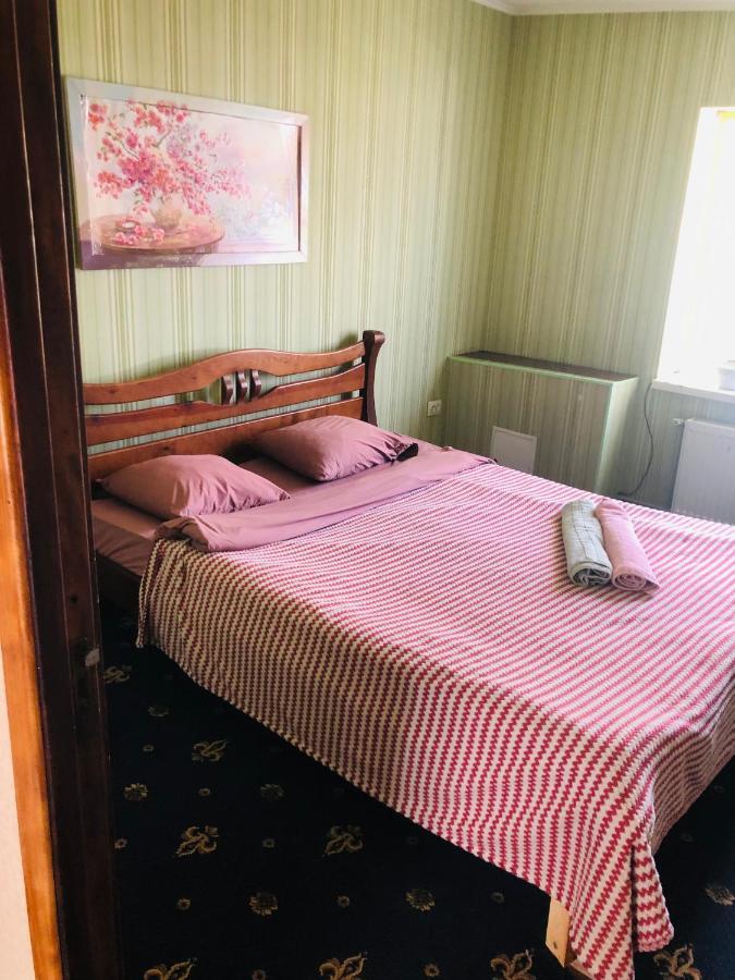 Hotel On Zhytomyr Bagian luar foto