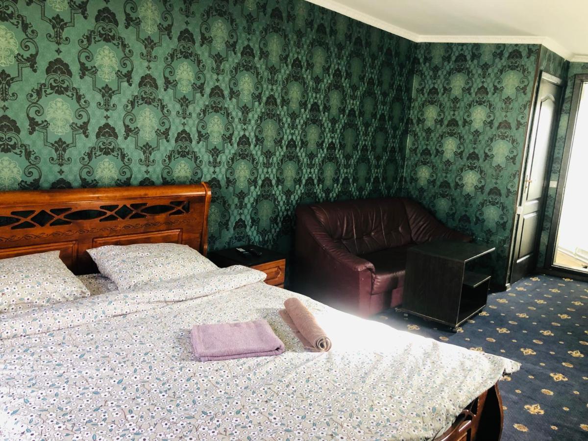 Hotel On Zhytomyr Bagian luar foto